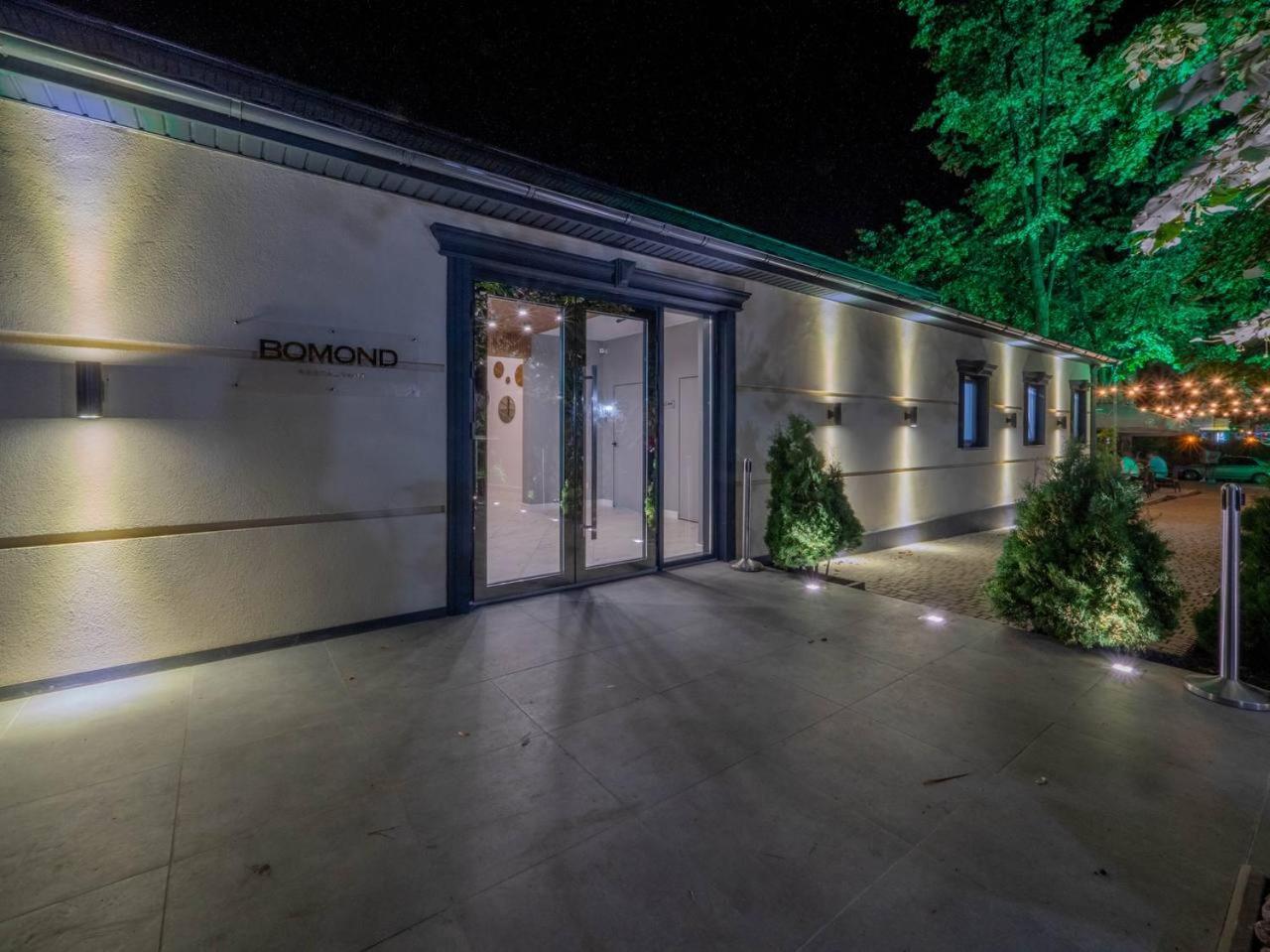 Vila Bomond Hotel Edinet Buitenkant foto